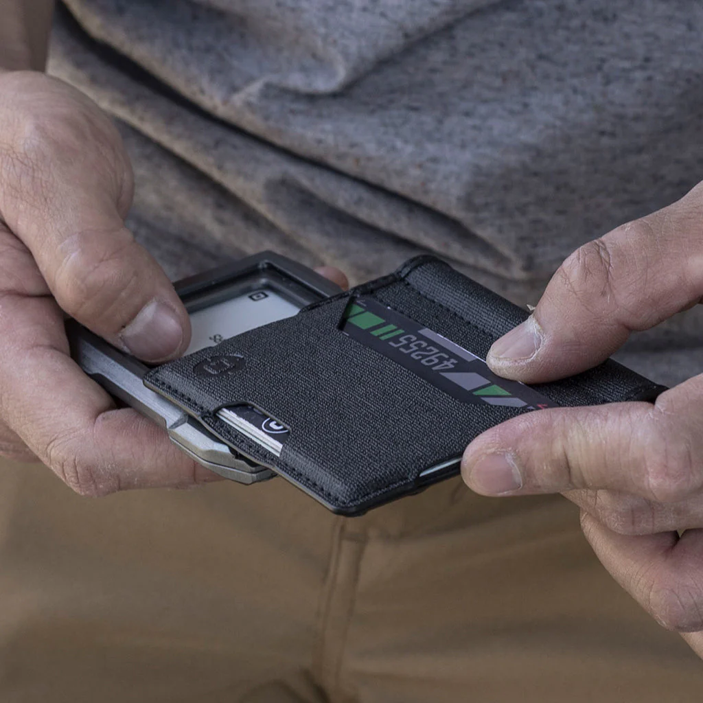 175-A10-ADAPTTM-BIFOLD-WALLET-8.webp A10 ADAPT™ BIFOLD WALLET