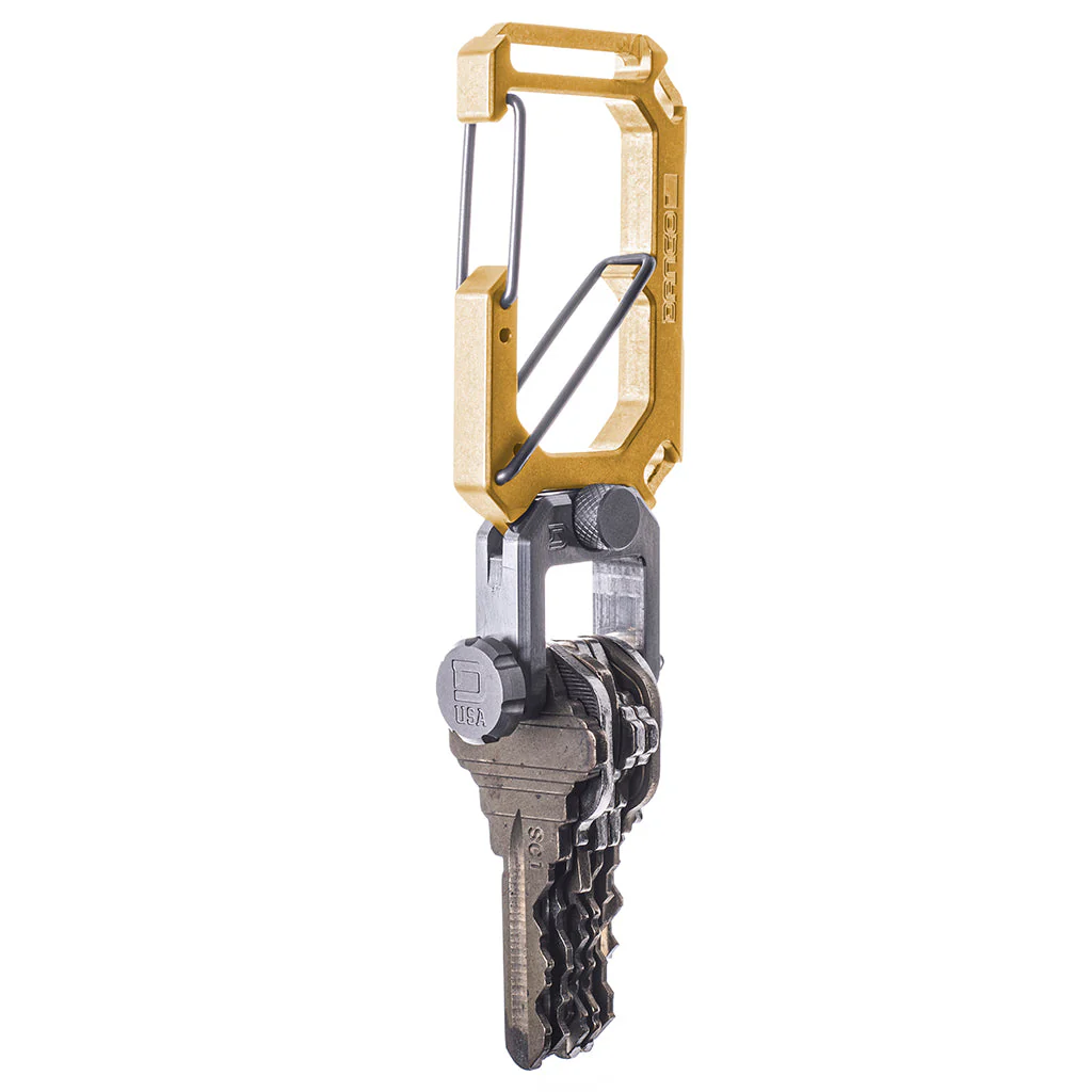 GOLD CARABINER & SHACKLE