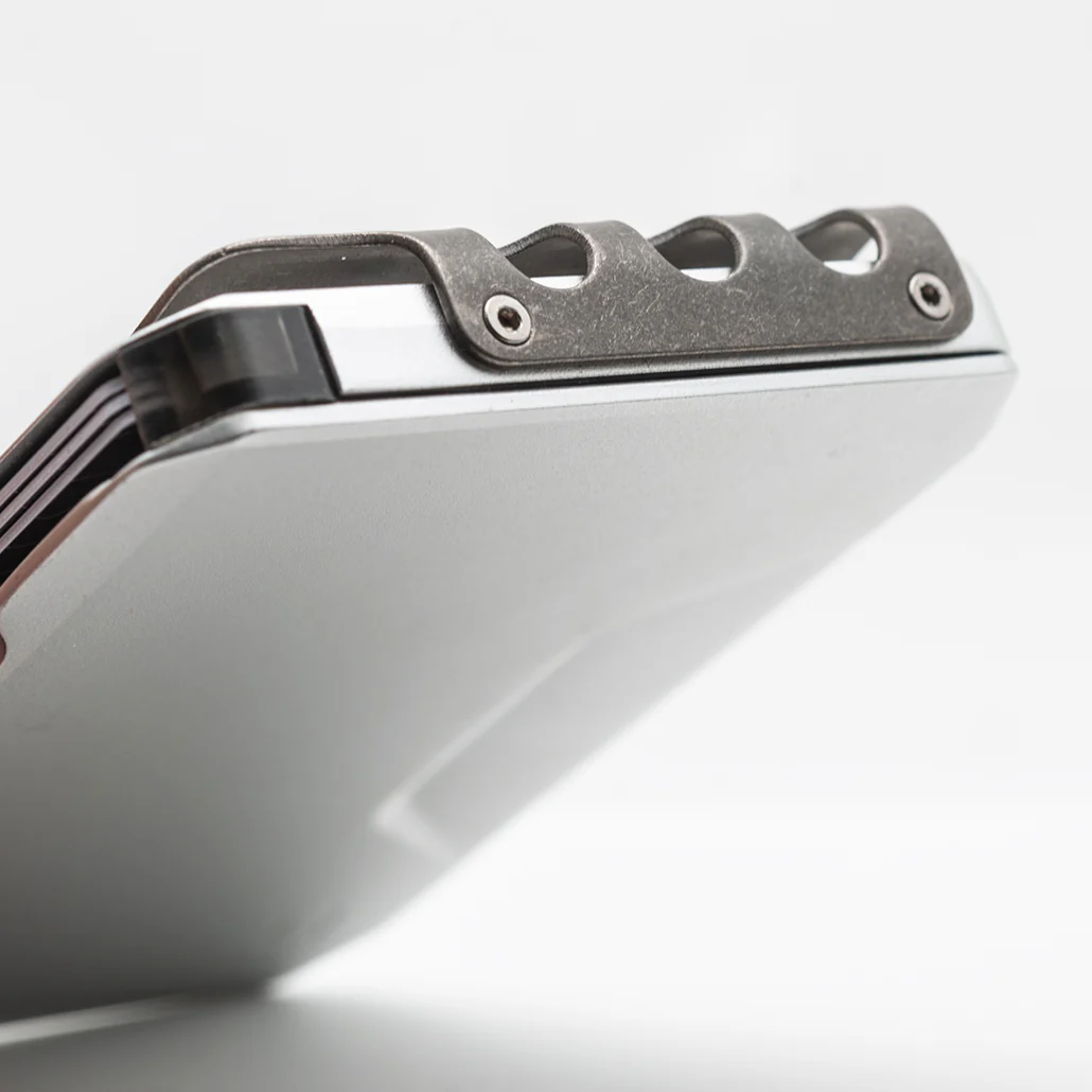 545-SK1-SLIDE-KICK-WALLET-WITH-TITANIUM-MONEY-CLIP-16.webp SK1 SLIDE KICK WALLET WITH TITANIUM MONEY CLIP