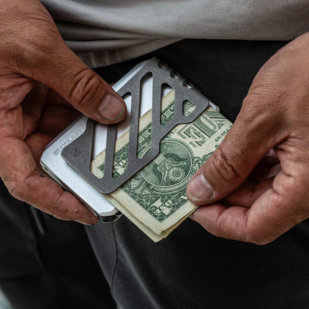 545-SK1-SLIDE-KICK-WALLET-WITH-TITANIUM-MONEY-CLIP-25.webp SK1 SLIDE KICK WALLET WITH TITANIUM MONEY CLIP