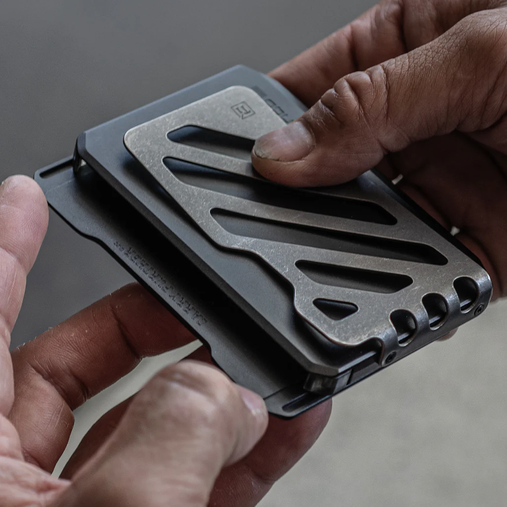 545-SK1-SLIDE-KICK-WALLET-WITH-TITANIUM-MONEY-CLIP-30.webp SK1 SLIDE KICK WALLET WITH TITANIUM MONEY CLIP