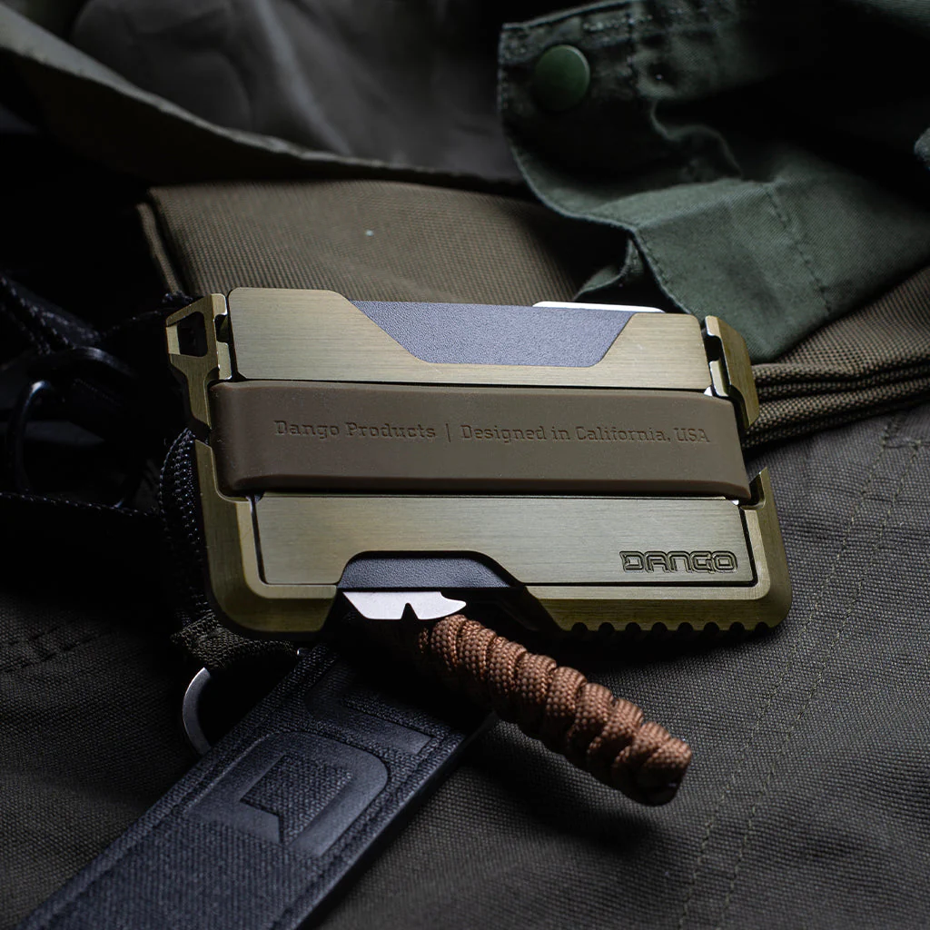 551-T01-SPECIAL-EDITION-MOSS-GREEN-TACTICALTM-WALLET-3.webp T01 SPECIAL EDITION MOSS GREEN TACTICAL™ WALLET