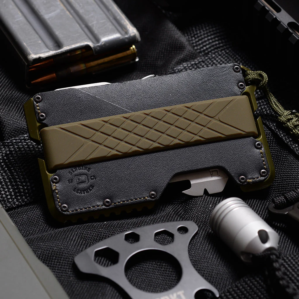 551-T01-SPECIAL-EDITION-MOSS-GREEN-TACTICALTM-WALLET-8.webp T01 SPECIAL EDITION MOSS GREEN TACTICAL™ WALLET
